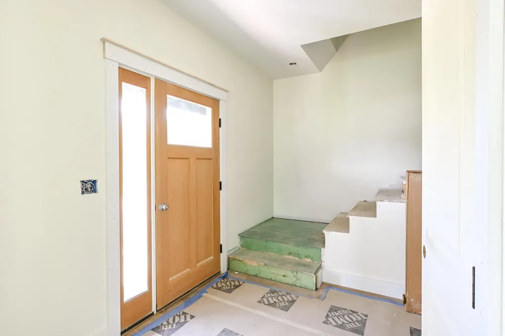 8 Constellation Way Falmouth ME 04105