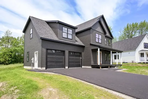 8 Constellation Way Falmouth ME 04105