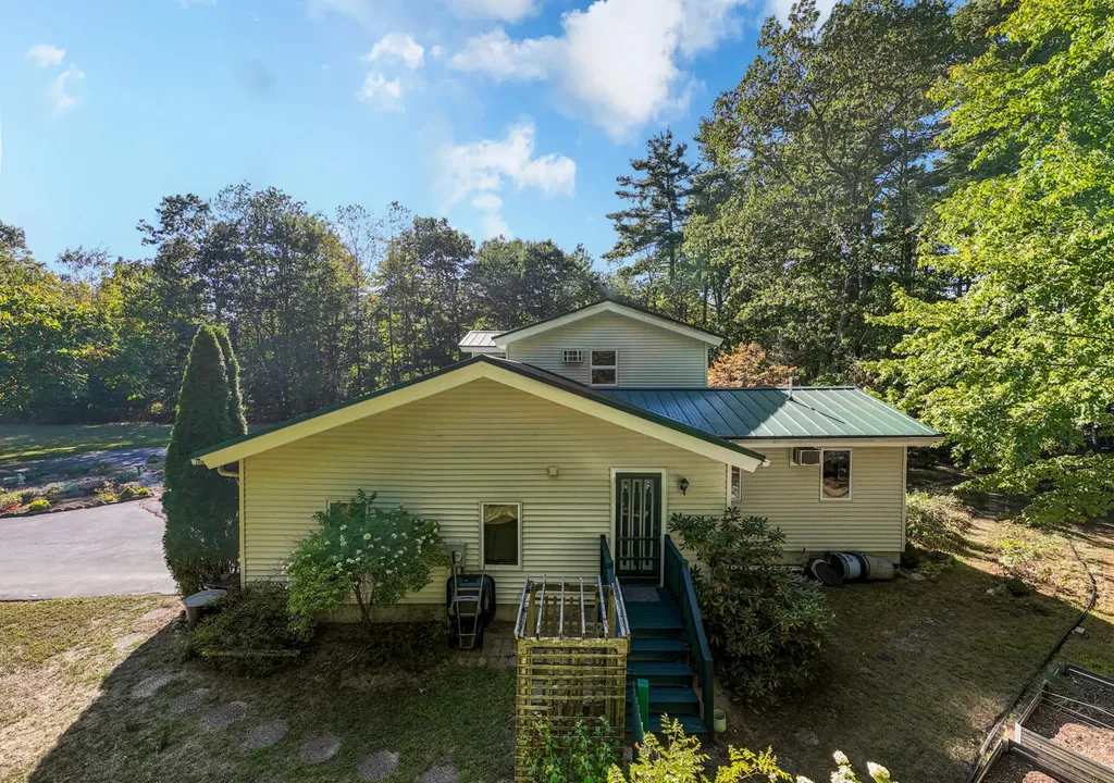 63 Sand Pond Road NE Sanford ME 04073