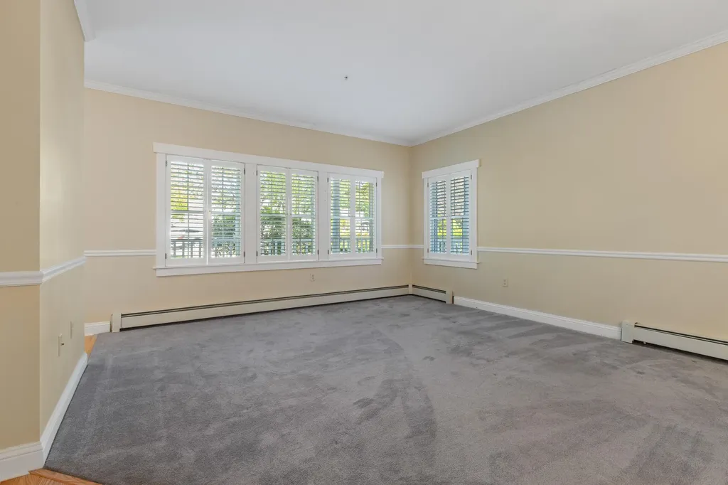 106 Farragut Way Kennebunk ME 04043