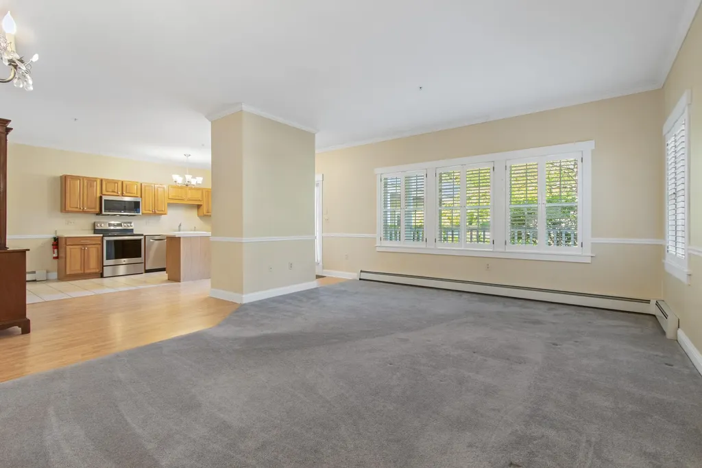 106 Farragut Way Kennebunk ME 04043