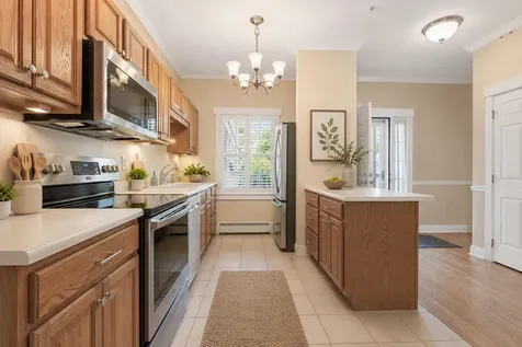 106 Farragut Way Kennebunk ME 04043