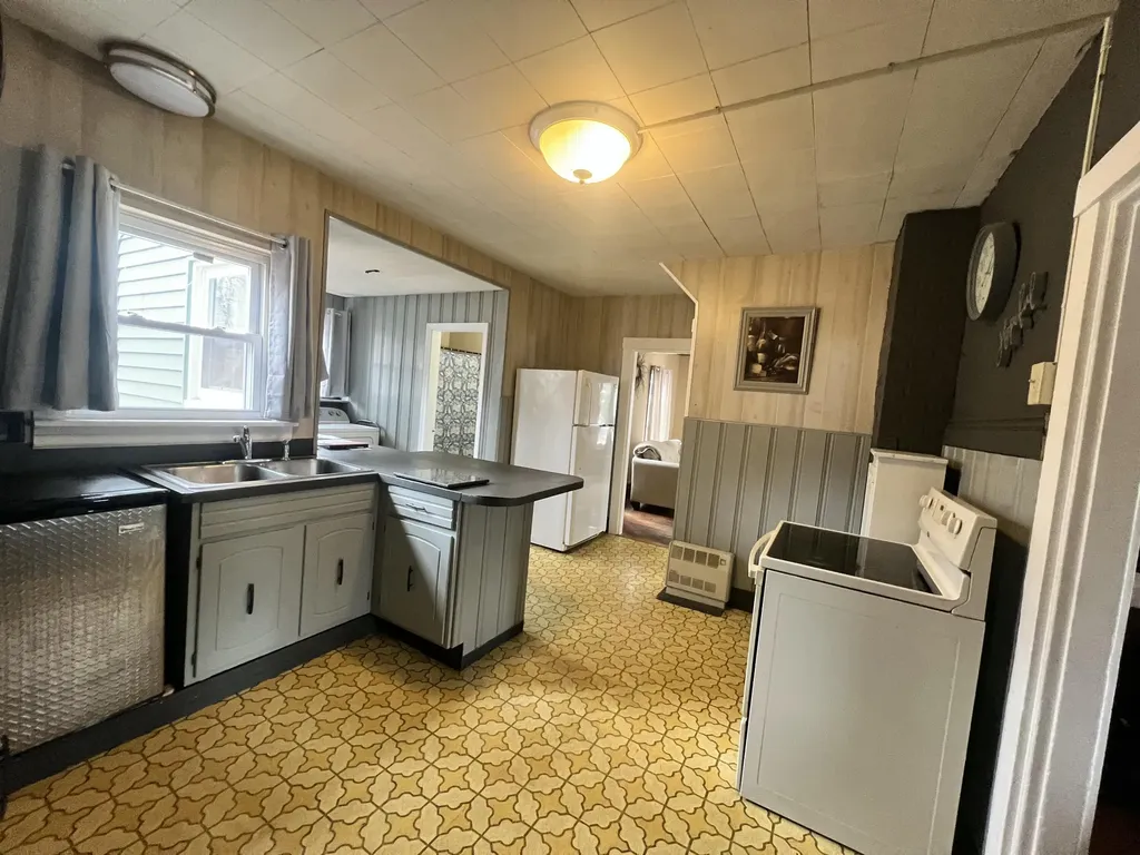 18A Garfield Street Saco ME 04072