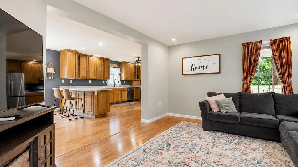254 Stroudwater Street Westbrook ME 04092