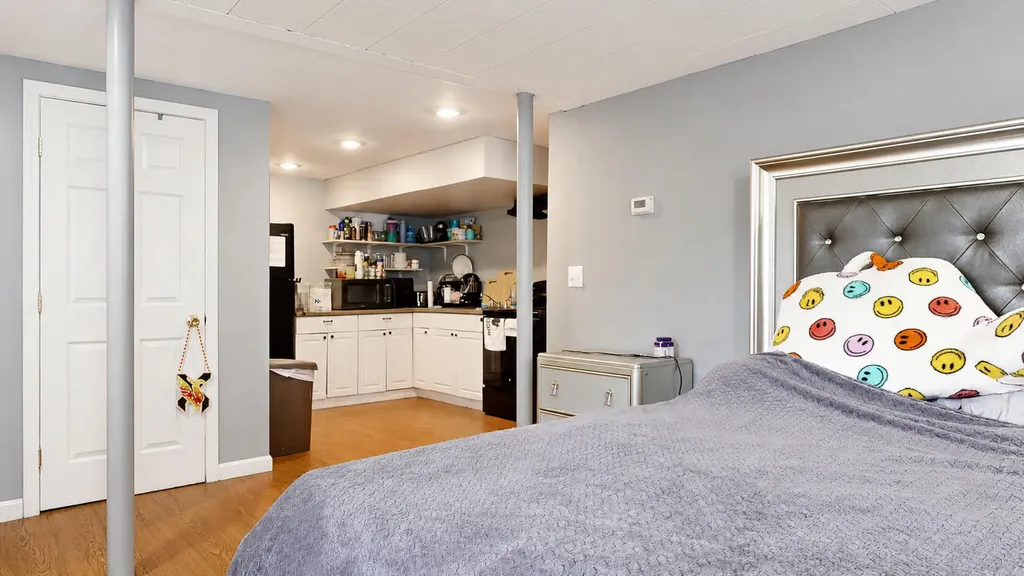 254 Stroudwater Street Westbrook ME 04092