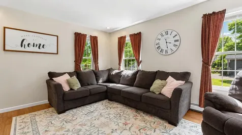 254 Stroudwater Street Westbrook ME 04092