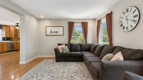 254 Stroudwater Street Westbrook ME 04092