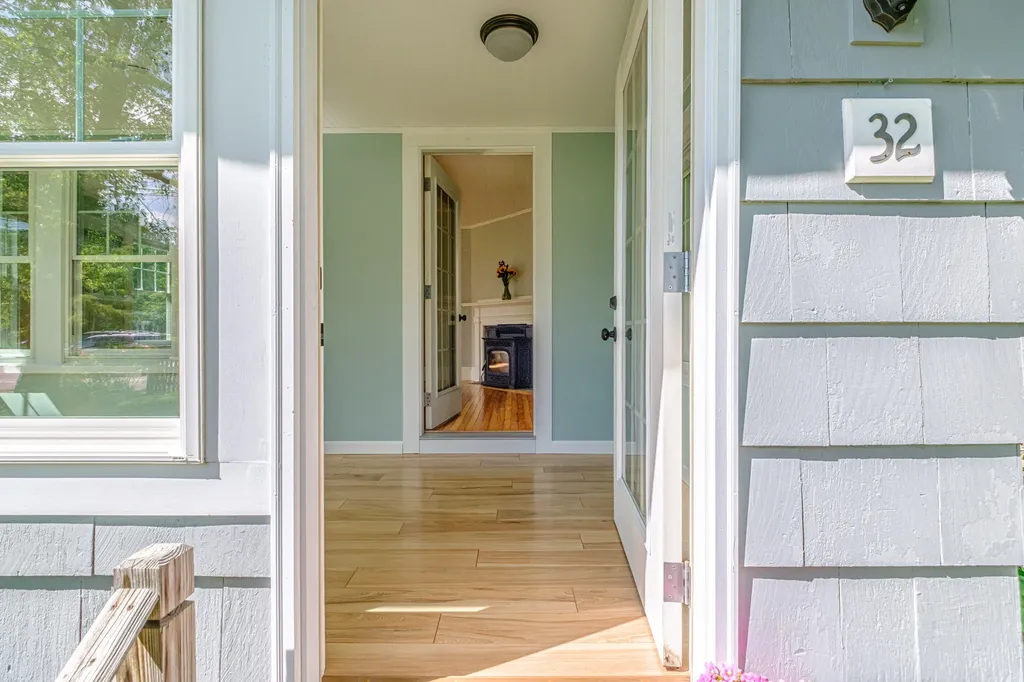 32 Pine Point Road Scarborough ME 04074