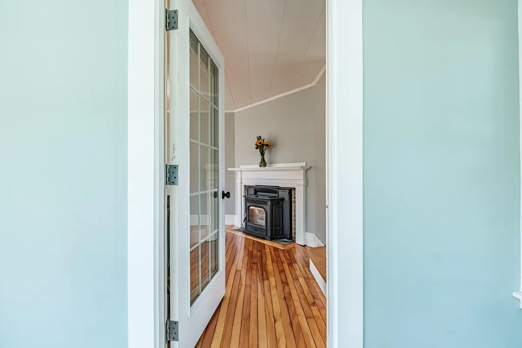 32 Pine Point Road Scarborough ME 04074