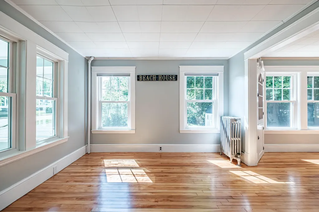 32 Pine Point Road Scarborough ME 04074