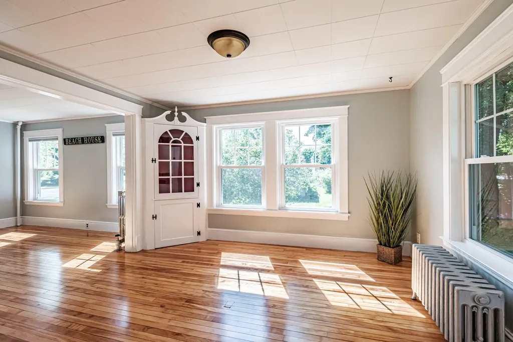 32 Pine Point Road Scarborough ME 04074