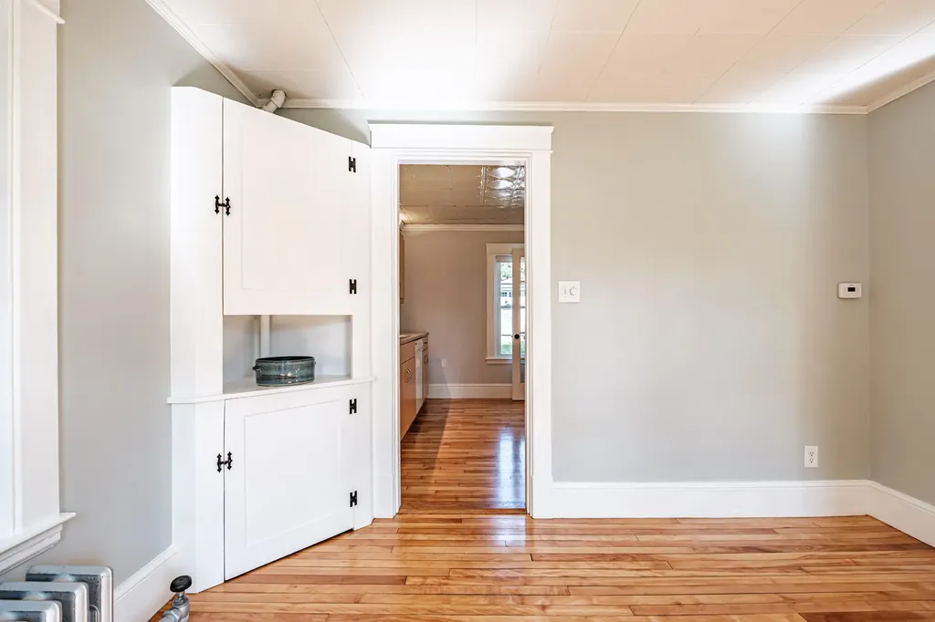 32 Pine Point Road Scarborough ME 04074