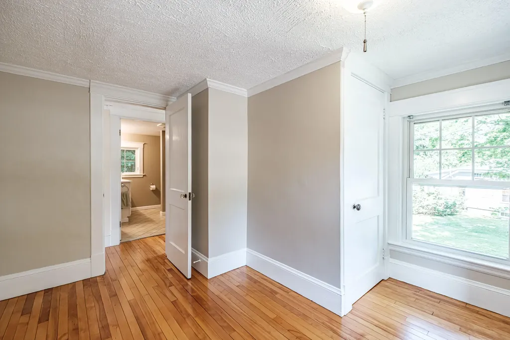 32 Pine Point Road Scarborough ME 04074