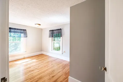 32 Pine Point Road Scarborough ME 04074