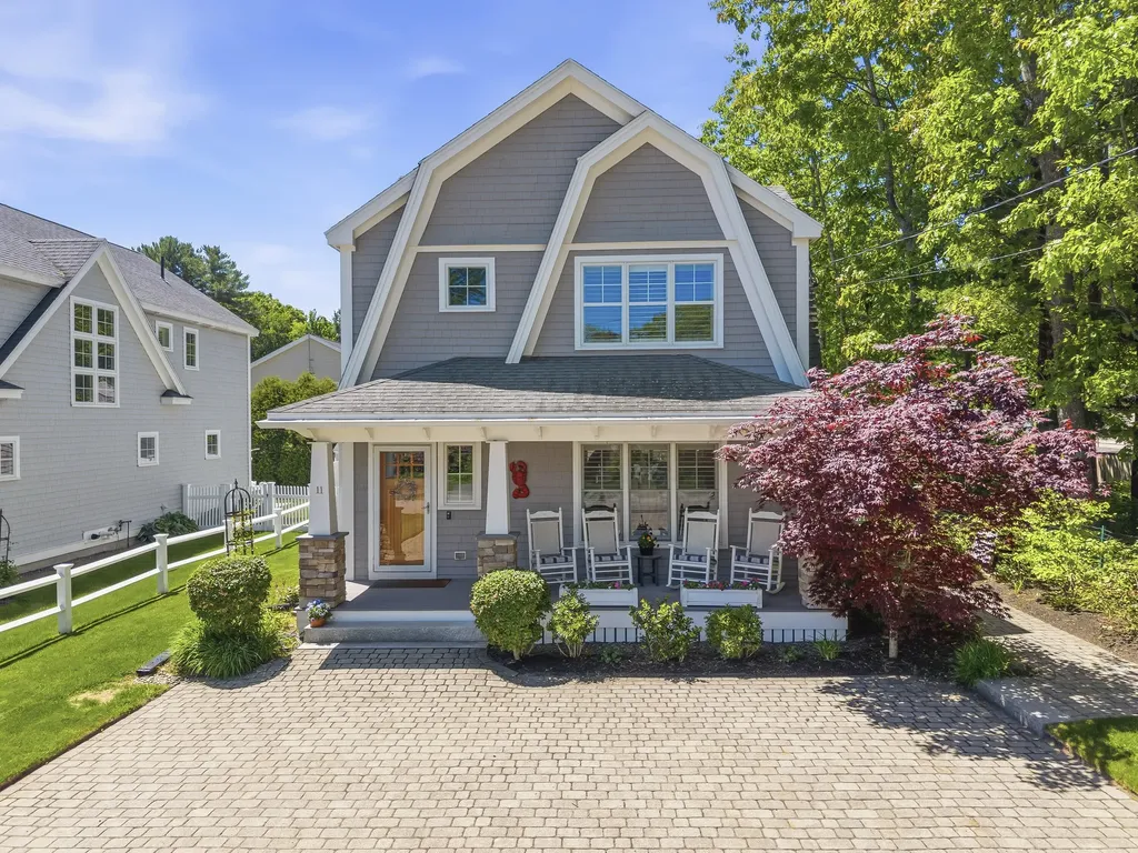 11 Sassafras Street Wells ME 04090