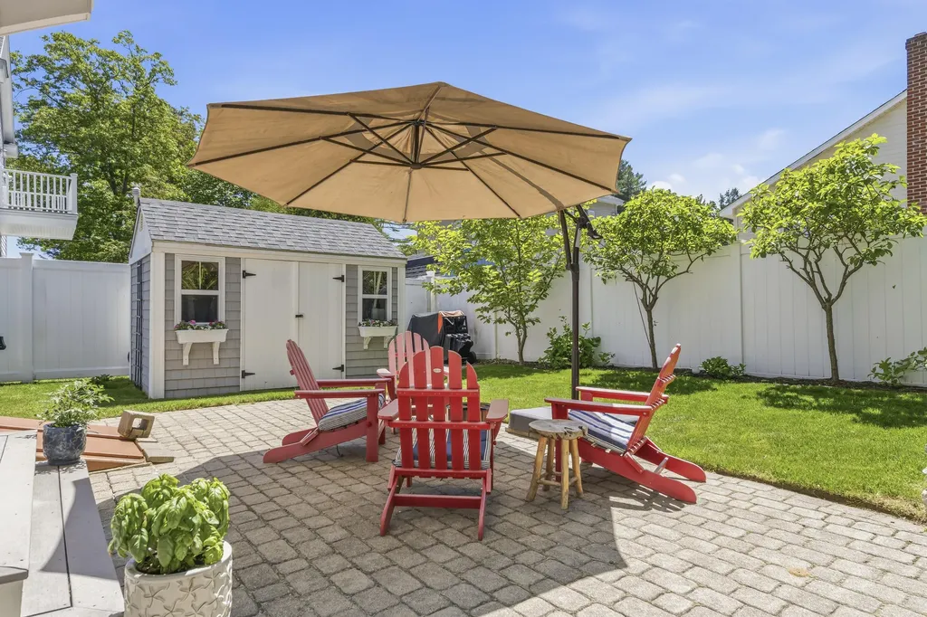 11 Sassafras Street Wells ME 04090