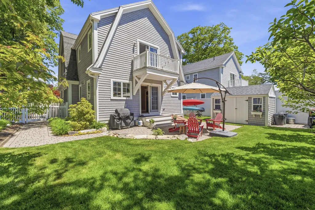 11 Sassafras Street Wells ME 04090