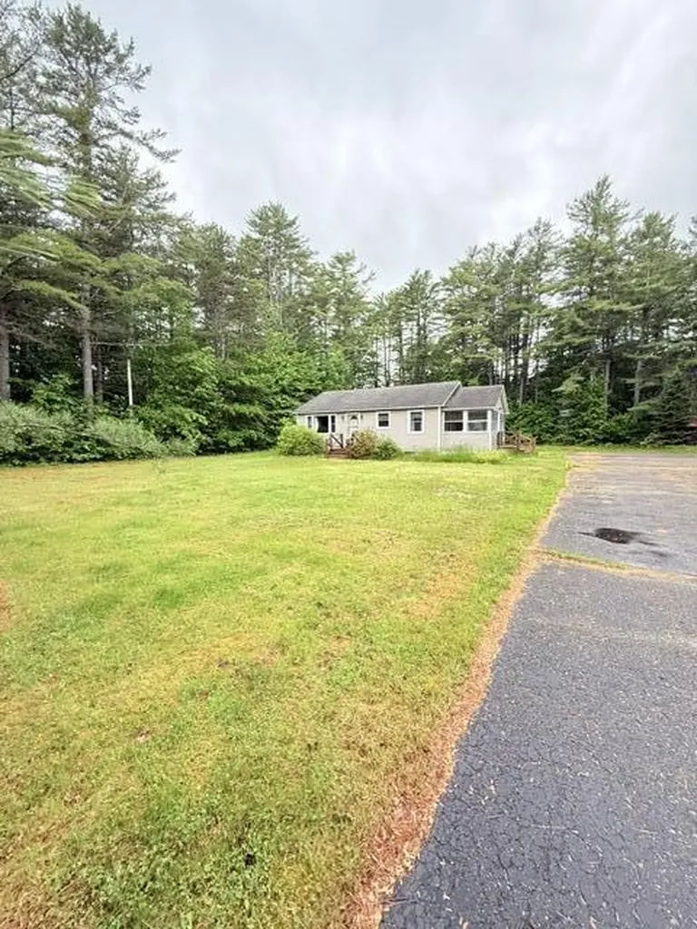 82 Jenkins Road Saco ME 04072