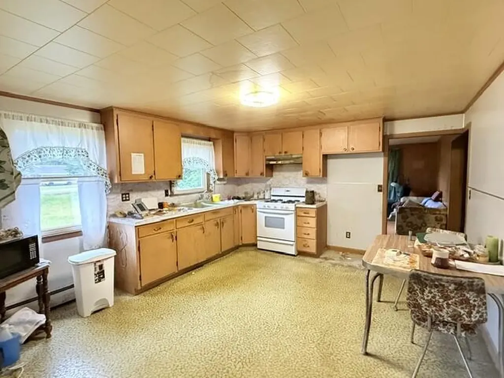 82 Jenkins Road Saco ME 04072