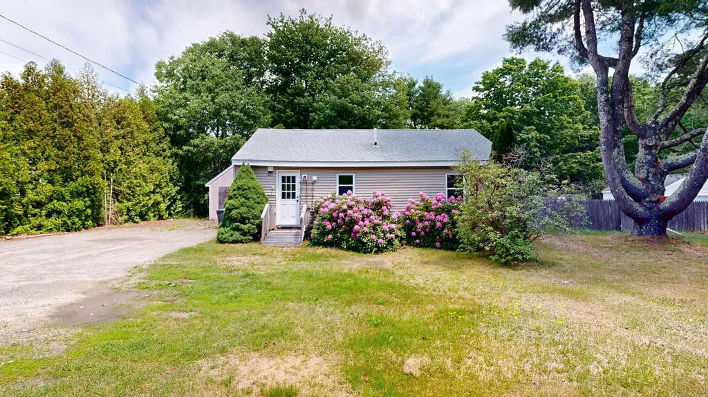 407 Gorham Road Scarborough ME 04074