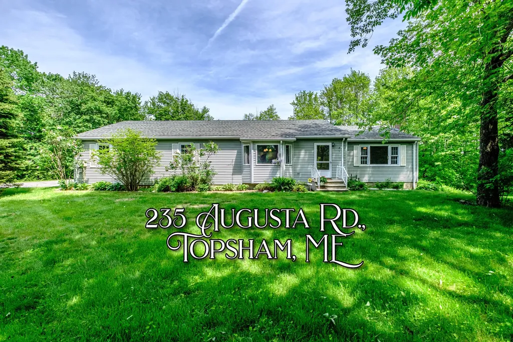 235 Augusta Road Topsham ME 04086