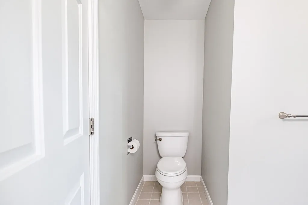 235 Augusta Road Topsham ME 04086