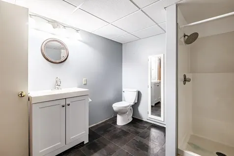 235 Augusta Road Topsham ME 04086