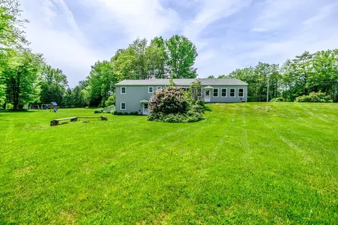 235 Augusta Road Topsham ME 04086