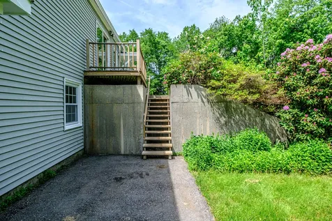 235 Augusta Road Topsham ME 04086
