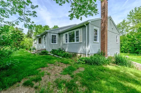 235 Augusta Road Topsham ME 04086