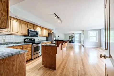 235 Augusta Road Topsham ME 04086