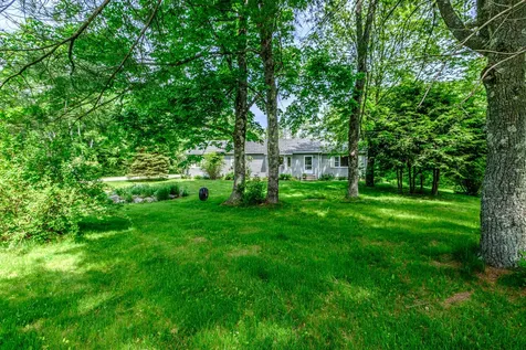235 Augusta Road Topsham ME 04086