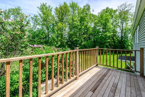235 Augusta Road Topsham ME 04086