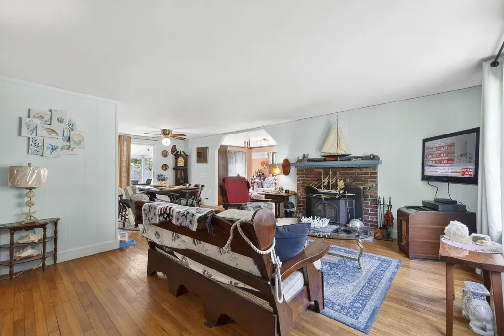 115 Agamenticus Avenue York ME 03902
