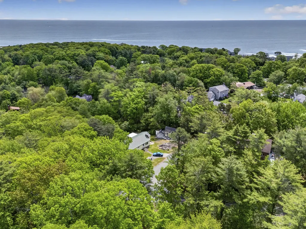 115 Agamenticus Avenue York ME 03902