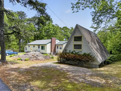115 Agamenticus Avenue York ME 03902