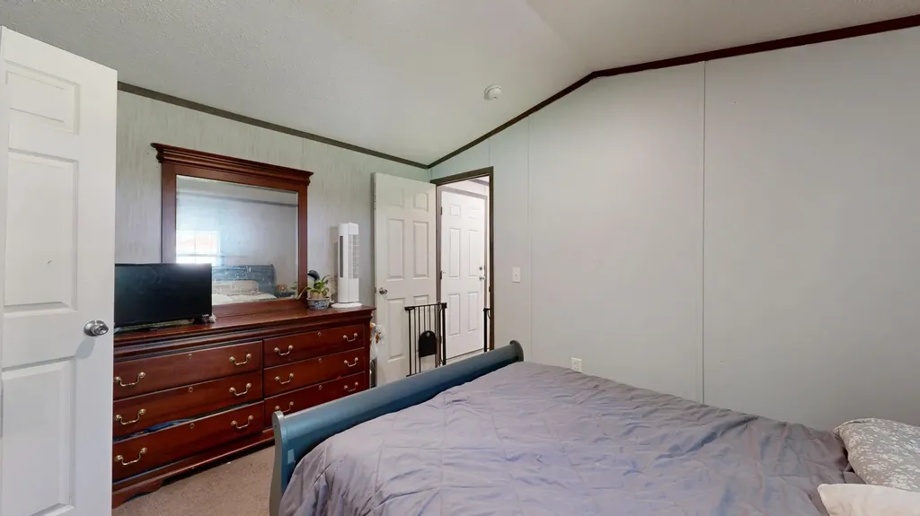 28 Bethany Drive Sanford ME 04073