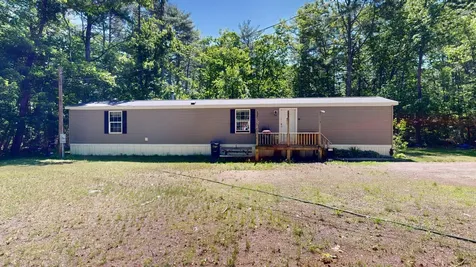 28 Bethany Drive Sanford ME 04073
