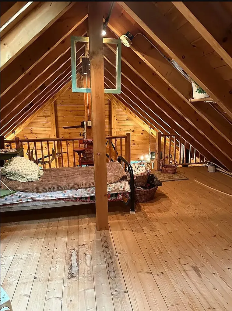 72 Joe Berry Road Cornish ME 04020