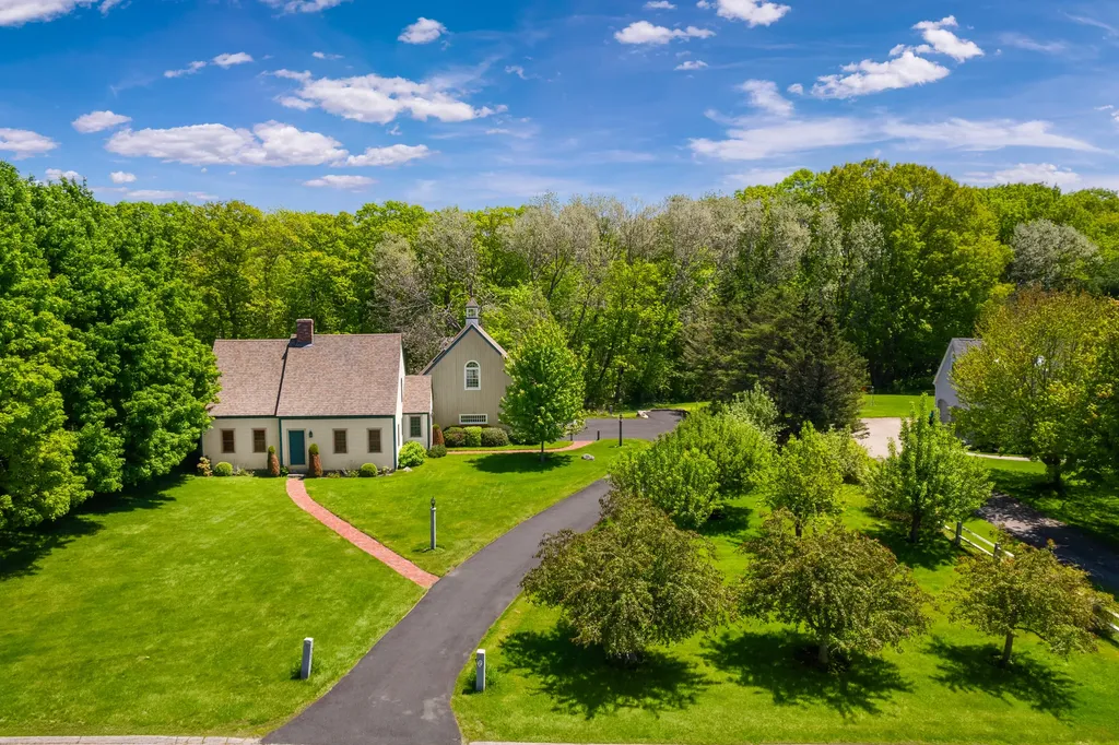 2 Bass Cove Lane York ME 03909