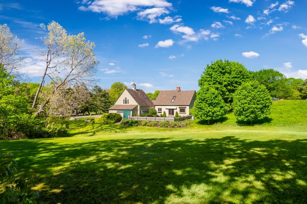 2 Bass Cove Lane York ME 03909