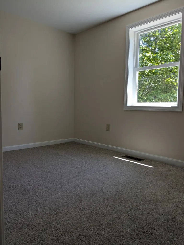 35 Pierce Avenue Sanford ME 04073