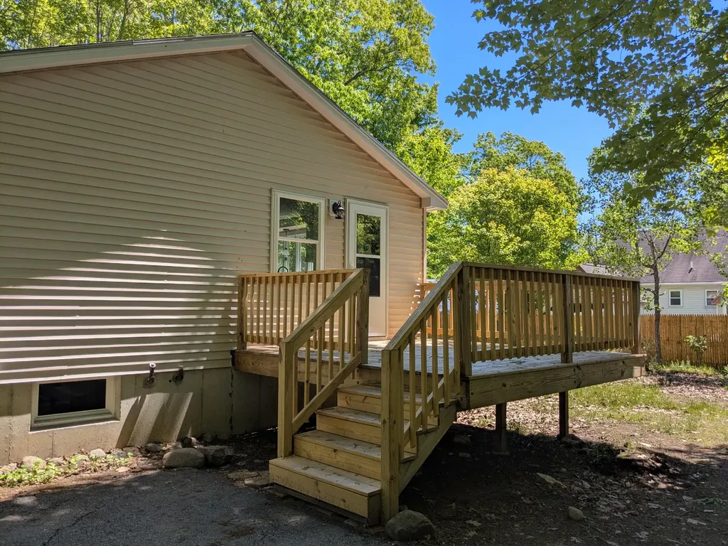 35 Pierce Avenue Sanford ME 04073