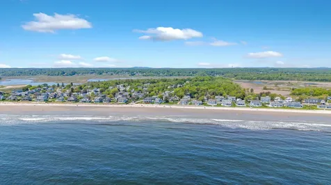 481 Drakes Island Road Wells ME 04090