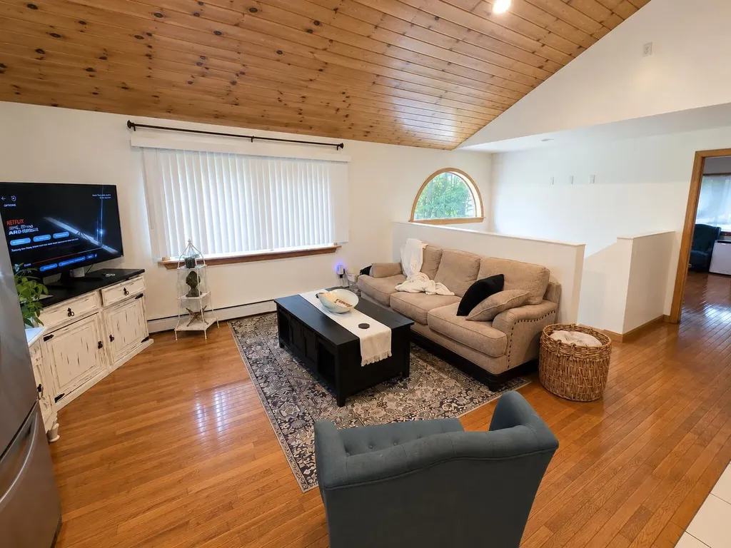 5 S Shore Road Glenburn ME 04401