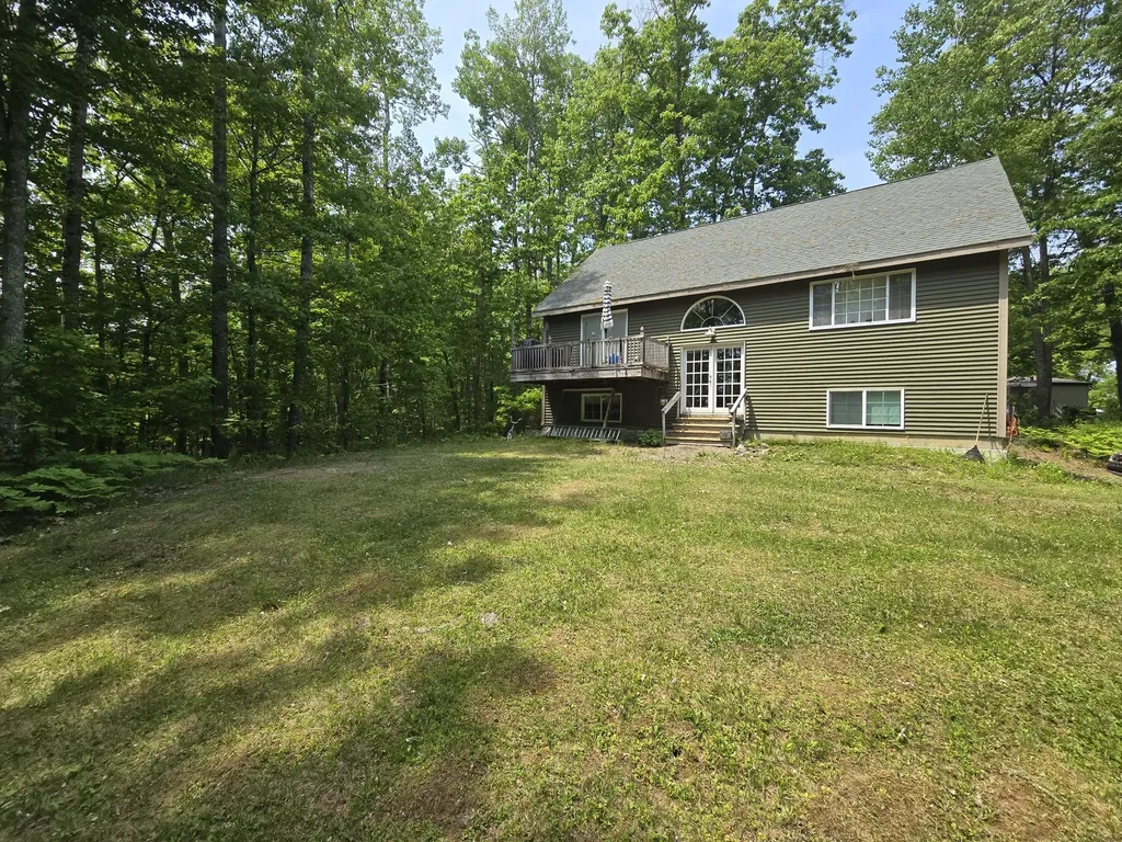 5 S Shore Road Glenburn ME 04401