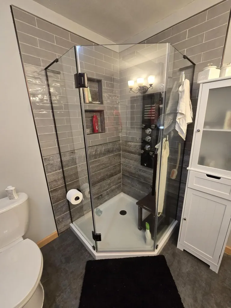 5 S Shore Road Glenburn ME 04401