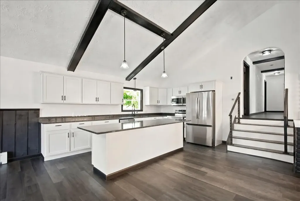 466 East Avenue Lewiston ME 04240