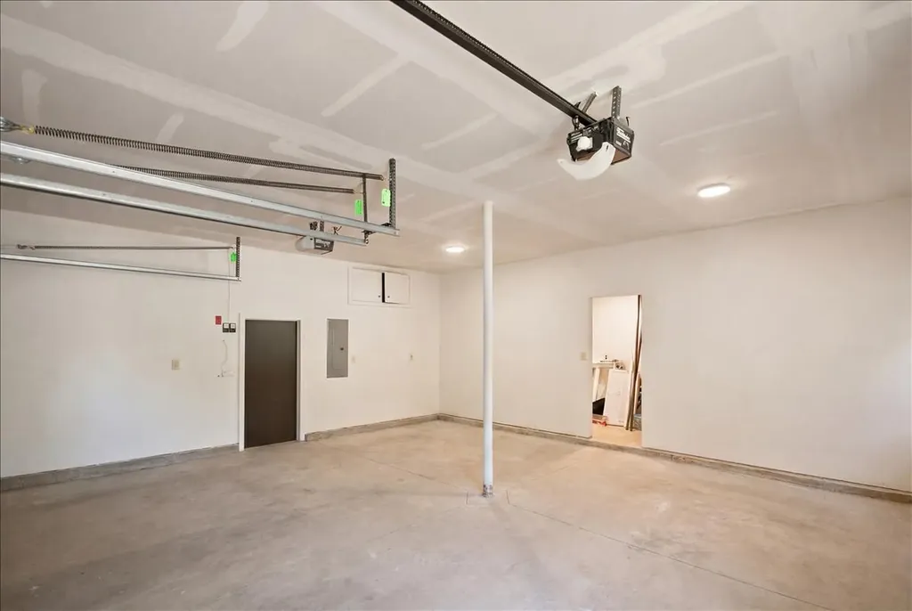 466 East Avenue Lewiston ME 04240