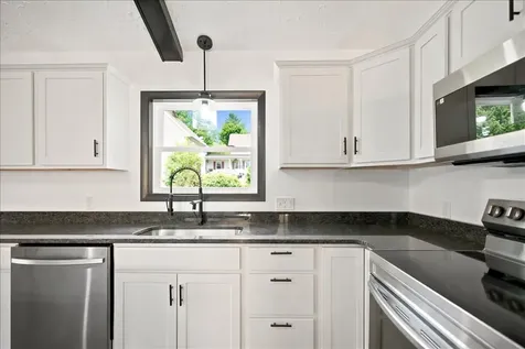 466 East Avenue Lewiston ME 04240